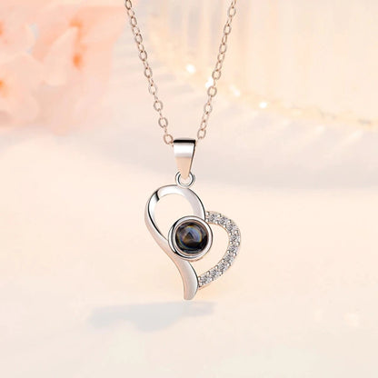 💖 Collar Corazón “Te Amo” en 100 Idiomas