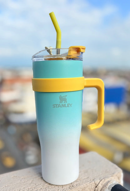✨ Termo Stanley Degradé 40 Oz (1.18L) – Estilo, Capacidad y Frescura Todo el Día ✨